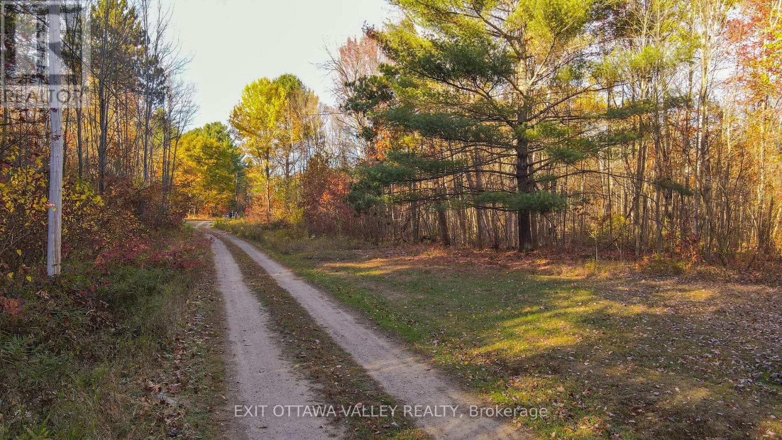 6 GRANNYS LANE, Renfrew County — photo 5