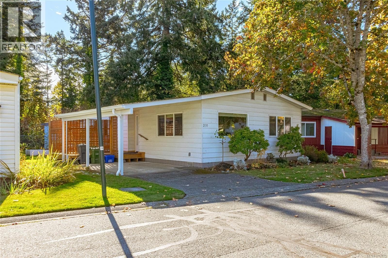2135 Summergate Blvd in 