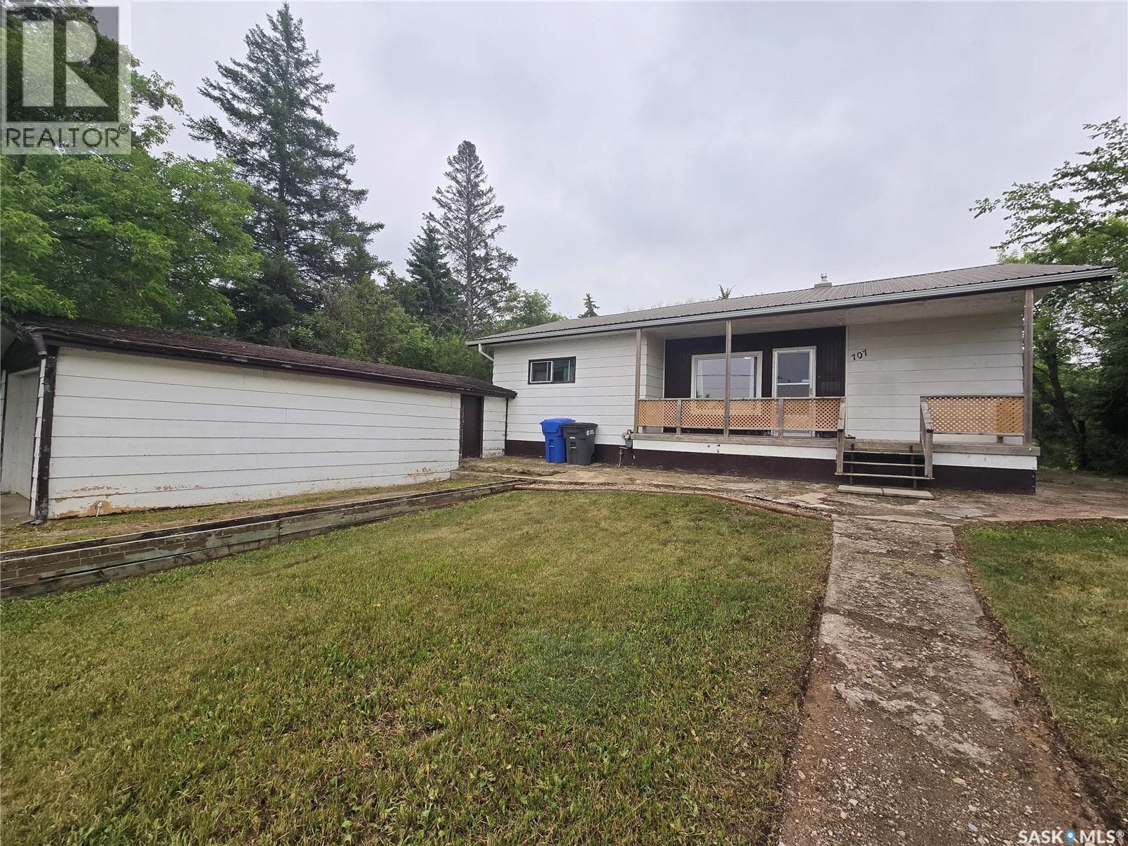 707 POPLAR STREET in 