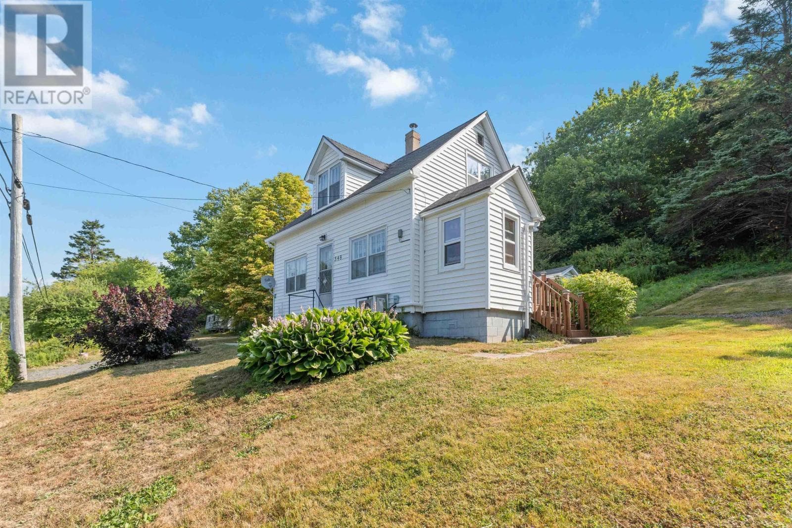 548 LIGHTHOUSE ROAD in