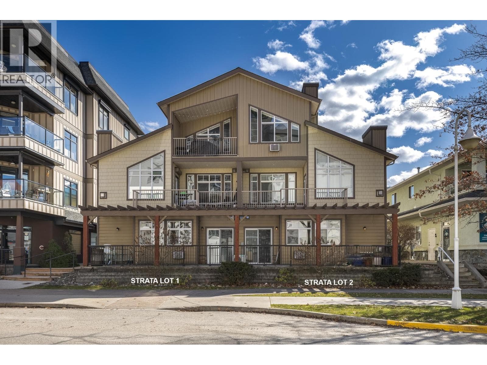 140 Harbourfront Drive NE Unit# 2 Lot# 2, Interior REALTORS® — photo 2