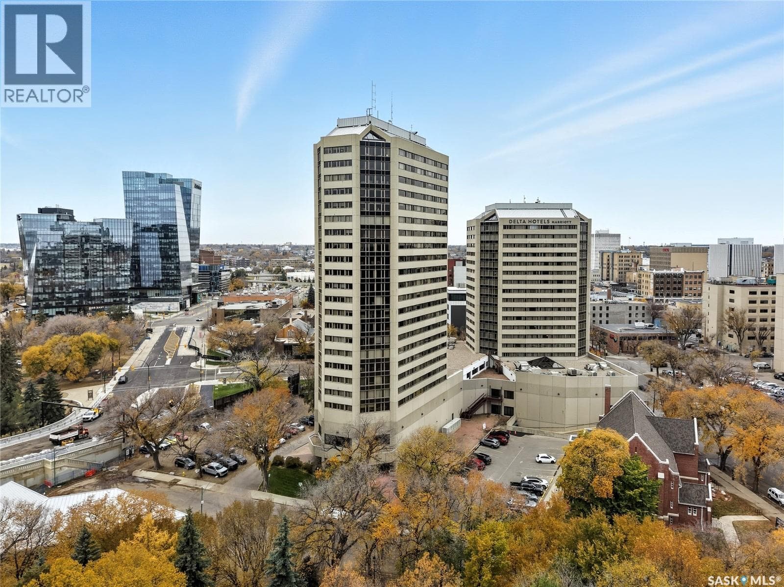 470 424 SPADINA CRESCENT EAST — photo 4