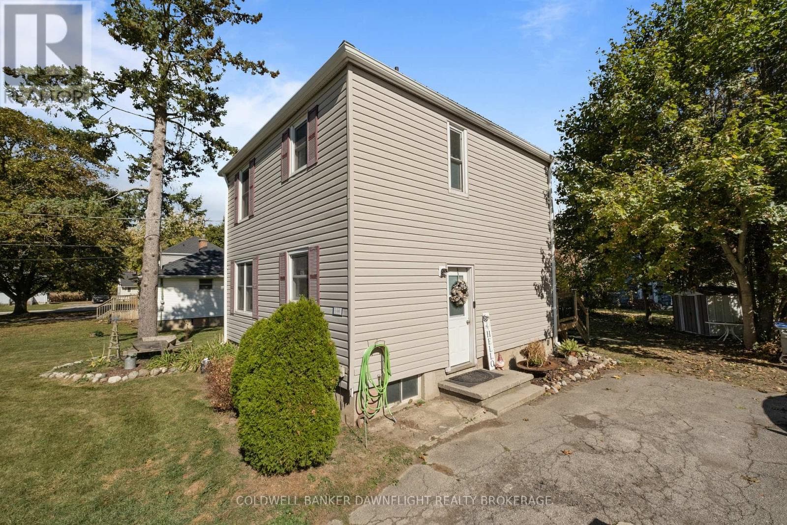 106 KENSINGTON CRESCENT, London and St. Thomas — photo 2