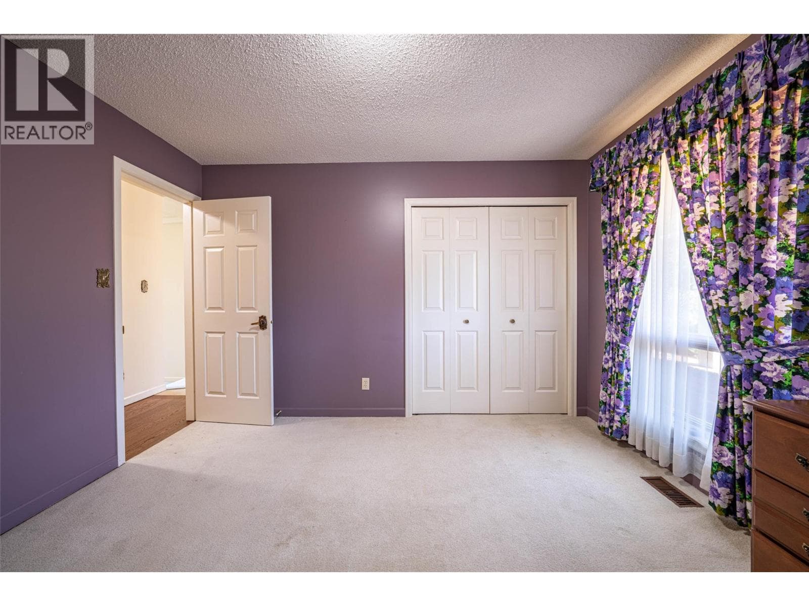 683 Clinton Road, Interior REALTORS® — photo 5