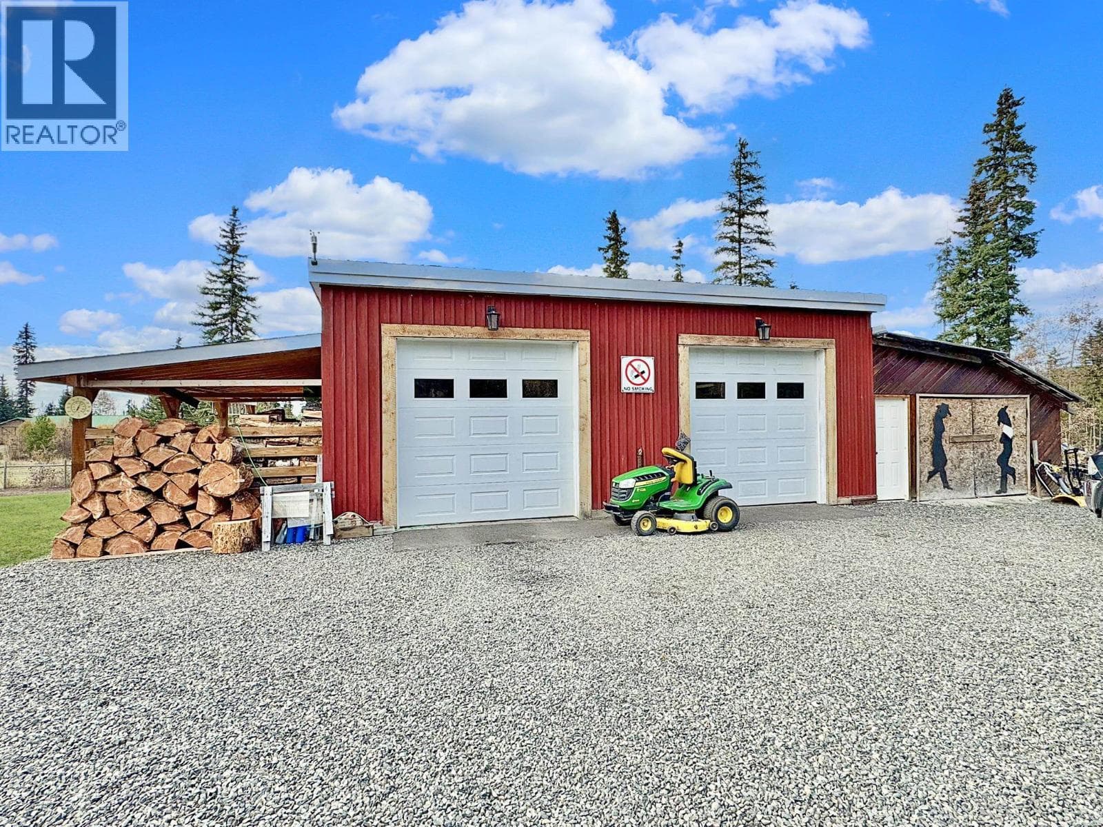 6284 MACABAR ROAD — photo 4