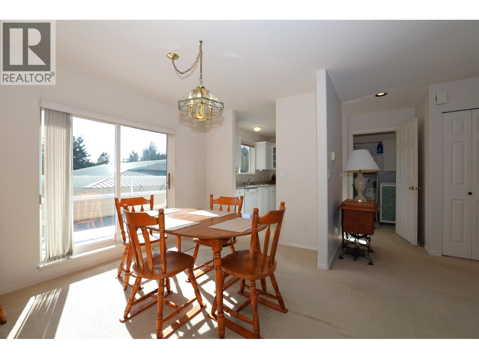 28 5610 TRAIL AVENUE — photo 4