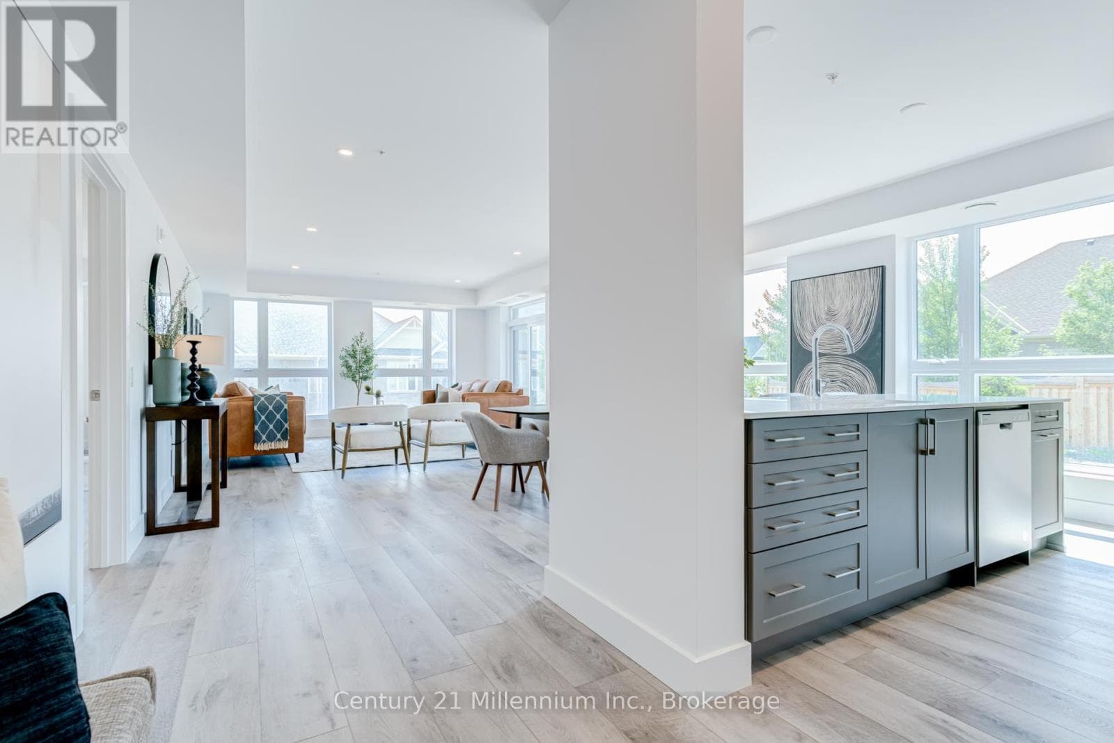 109 - 4 KIMBERLY LANE, OnePoint — photo 4