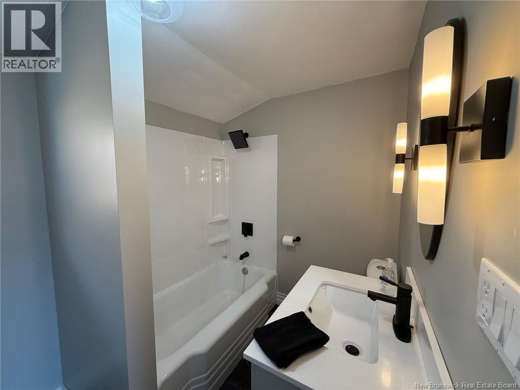 7646 ROUTE 105, New Brunswick — photo 2