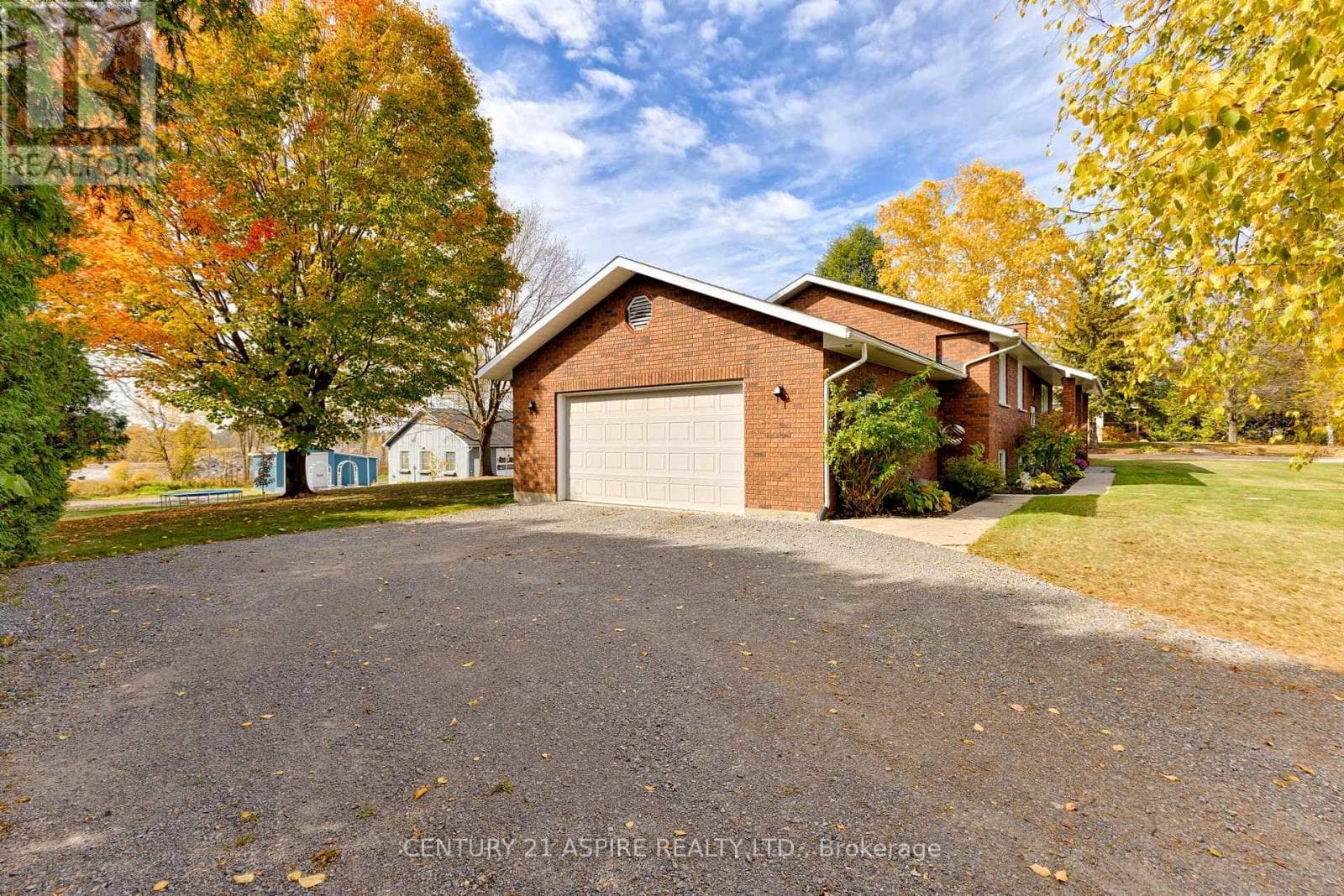 75 PEMBROKE STREET, Renfrew County — photo 3