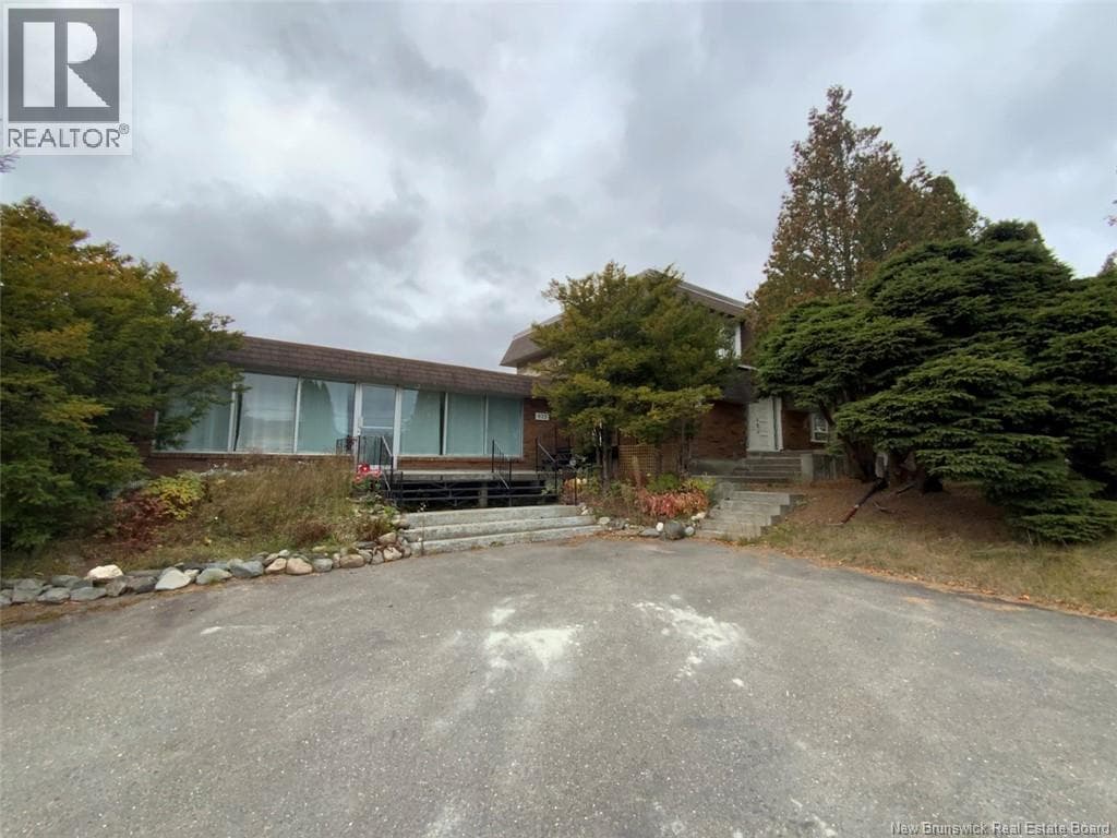 922 ROAD CANADA in 