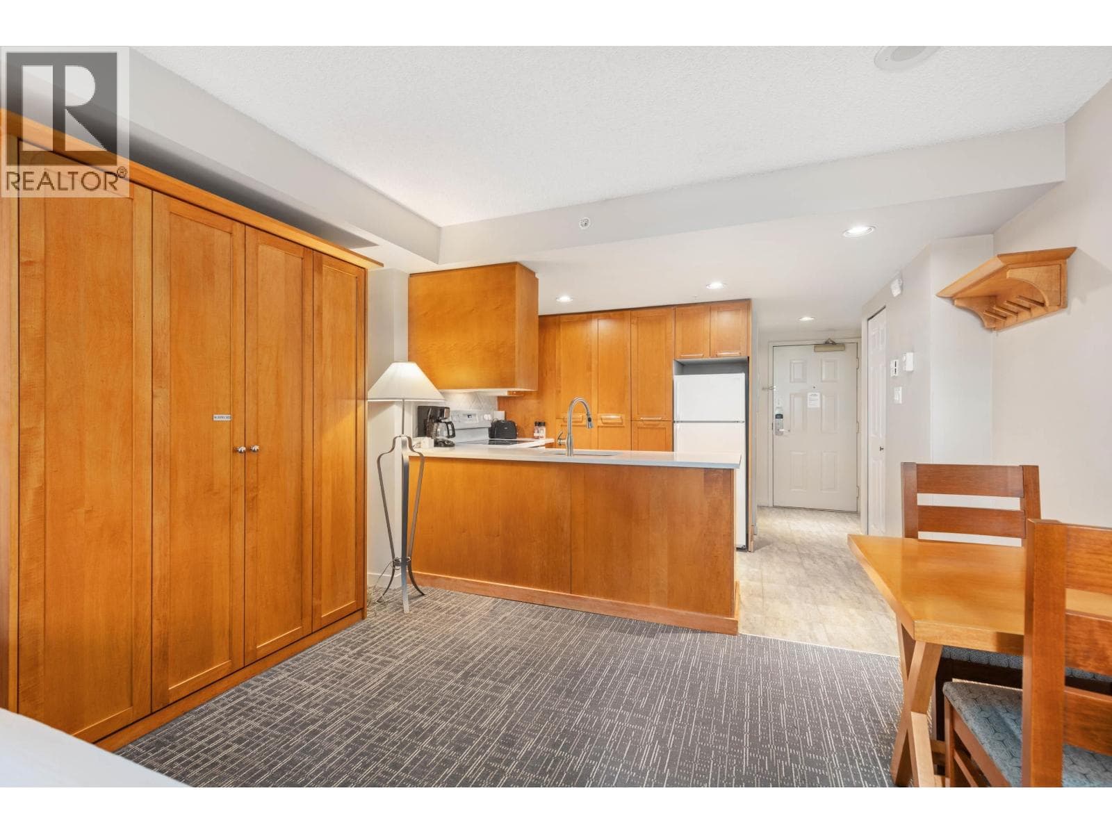 4407 4295 BLACKCOMB WAY, Greater Vancouver — photo 3