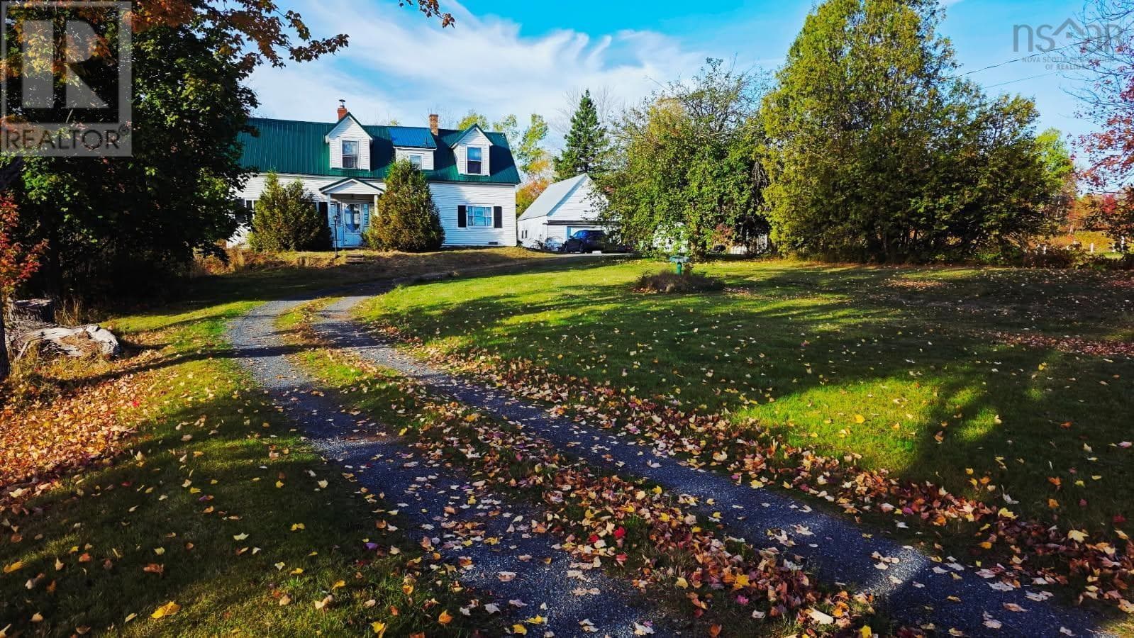 5588 HIGHWAY 204 in 