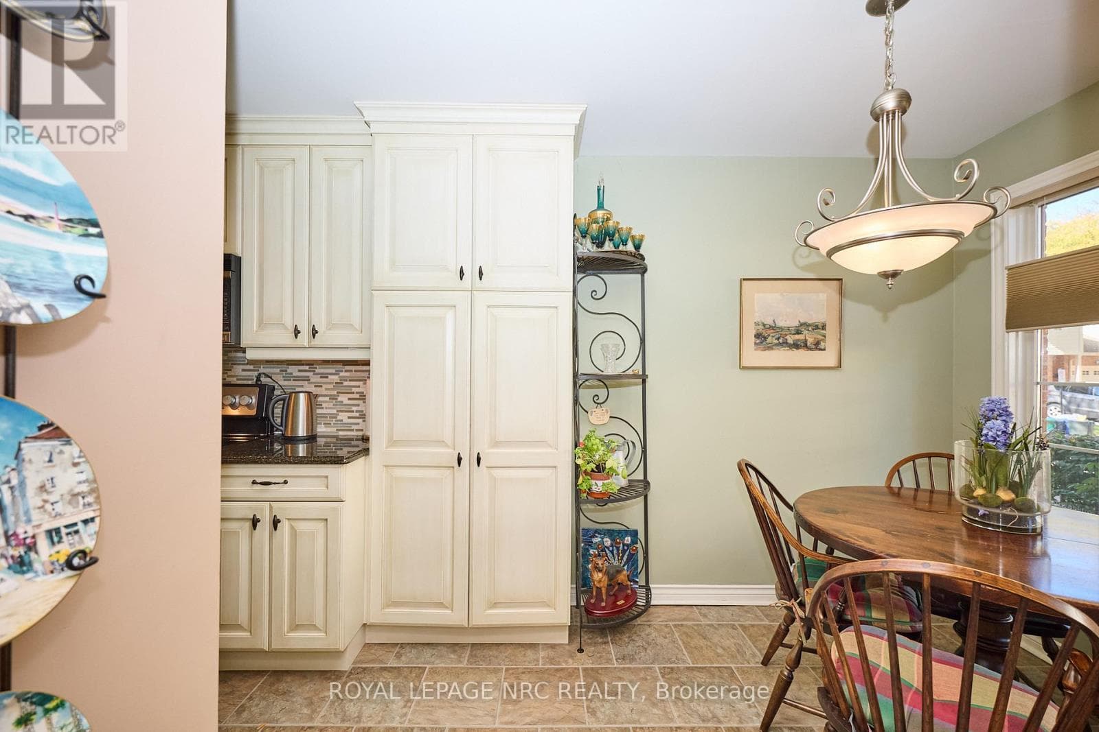 35 - 275 PELHAM ROAD — photo 4