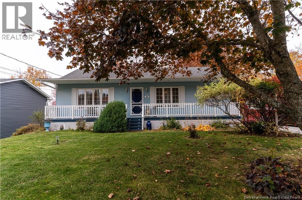 23 ADAMS AVENUE, New Brunswick — photo 2