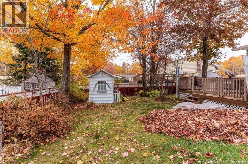 23 ADAMS AVENUE, New Brunswick — photo 4