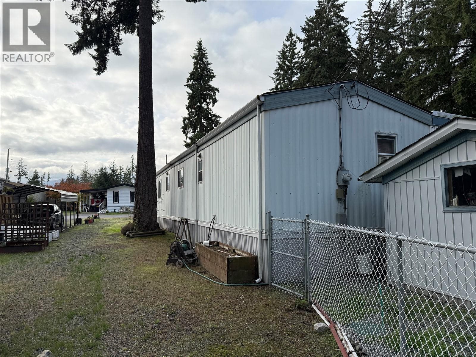 125 1736 Timberlands Rd, Victoria — photo 5