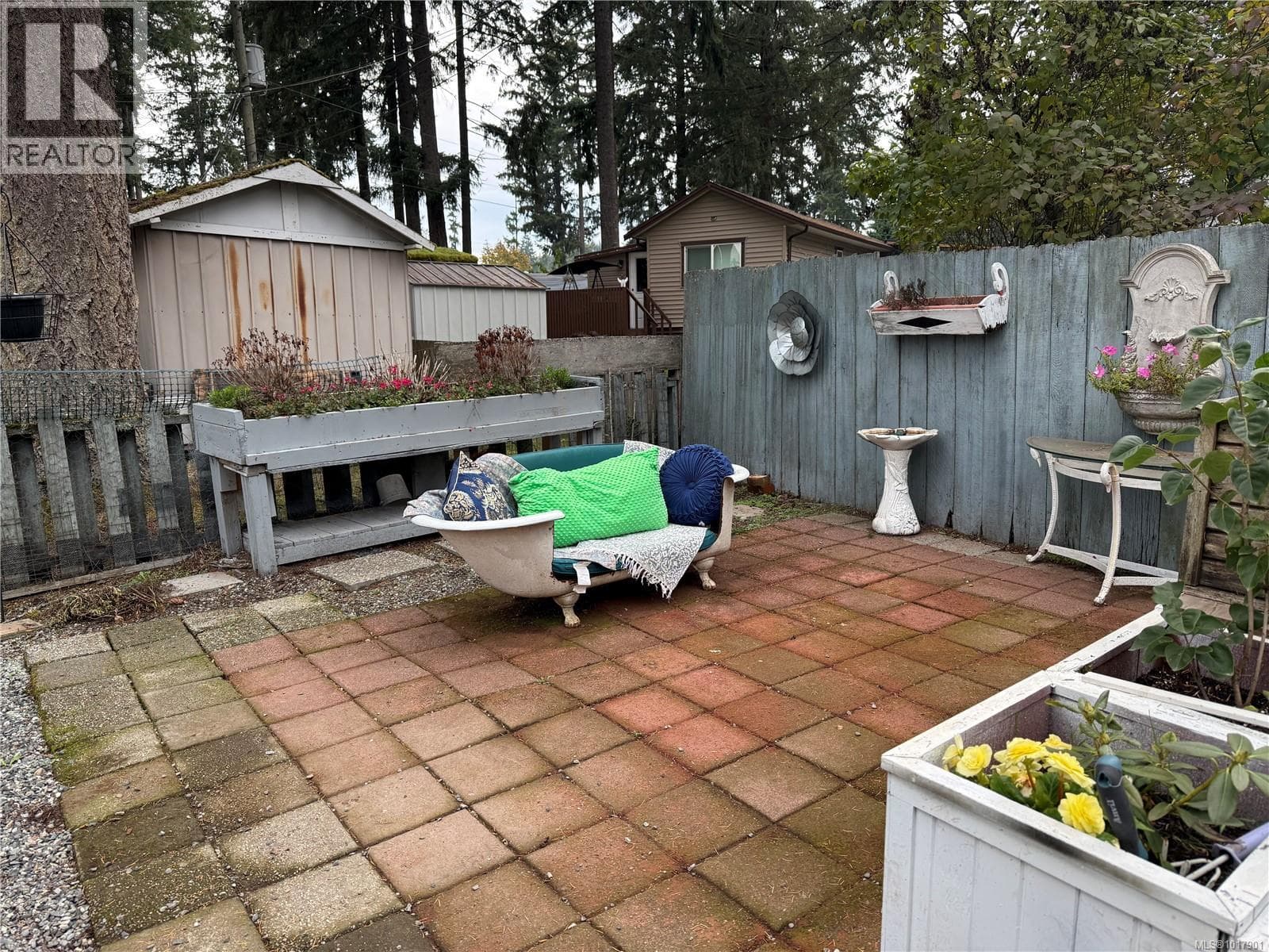 125 1736 Timberlands Rd, Victoria — photo 4