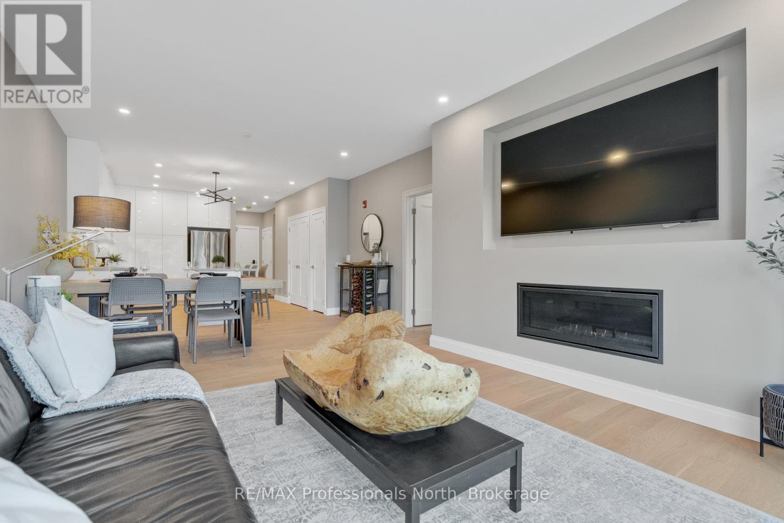 201 - 32 BRUNEL ROAD, OnePoint — photo 5