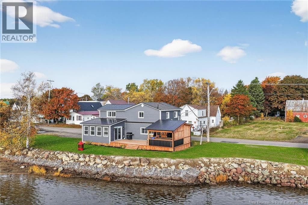 8 North Street in 