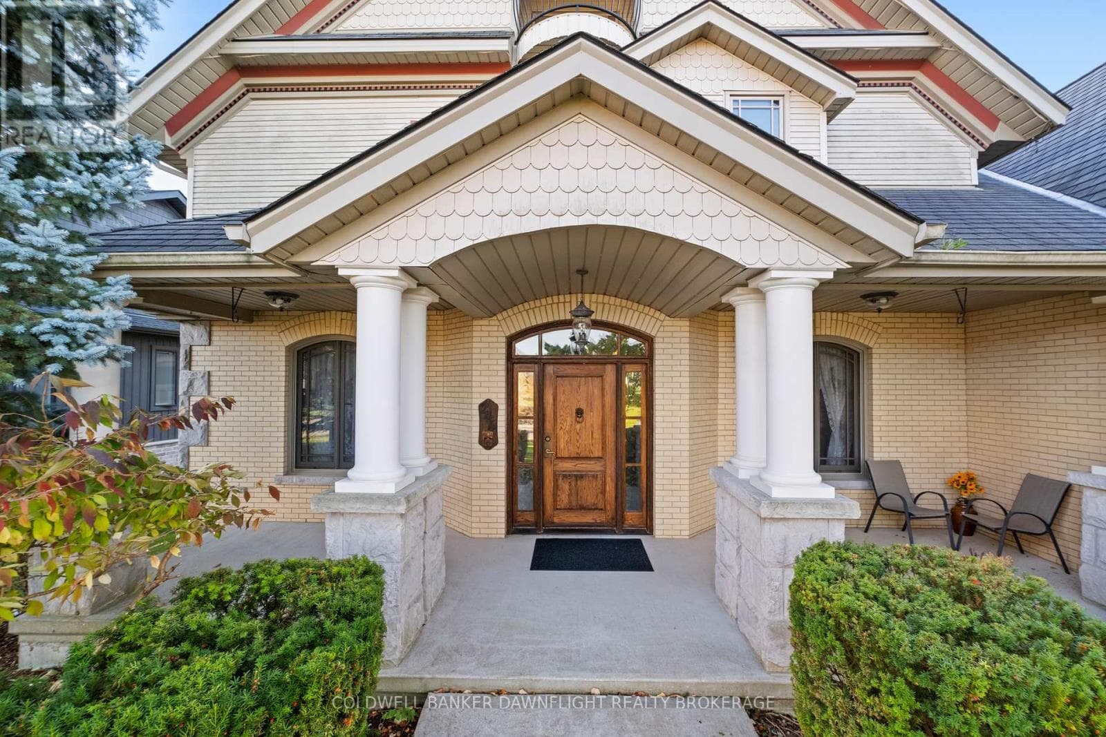 246 HAZELTON LANE, London and St. Thomas — photo 4
