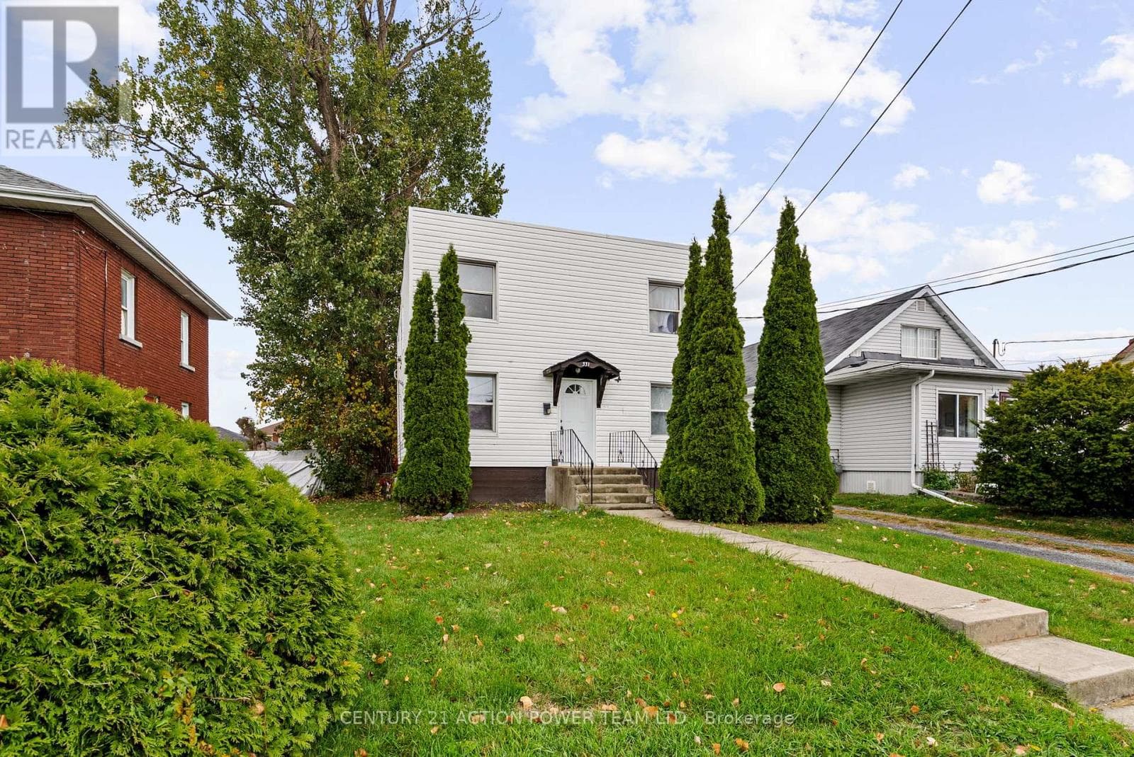 331 SEVENTH STREET EAST, Ottawa — photo 2
