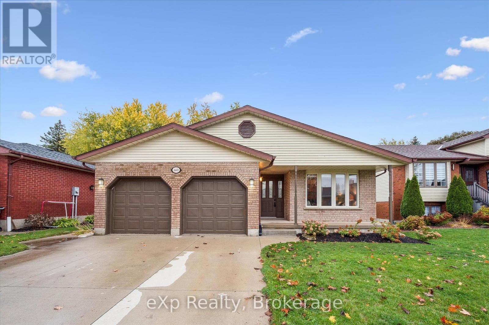 660 MAPLE AVENUE N in 