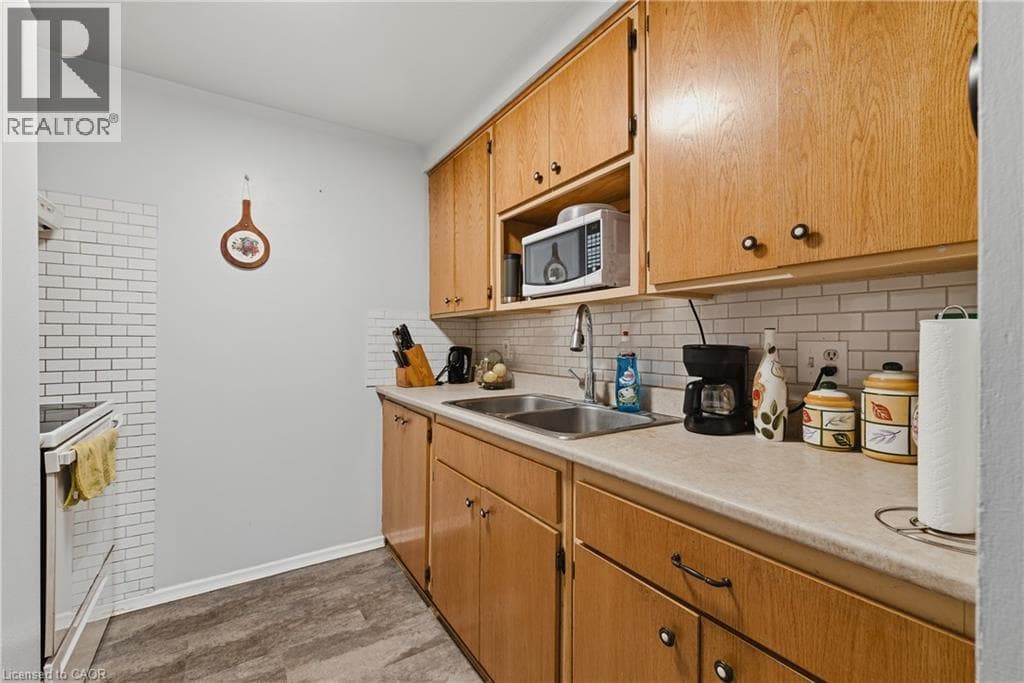 539 WILLOW Road Unit# 69, Cornerstone — photo 5