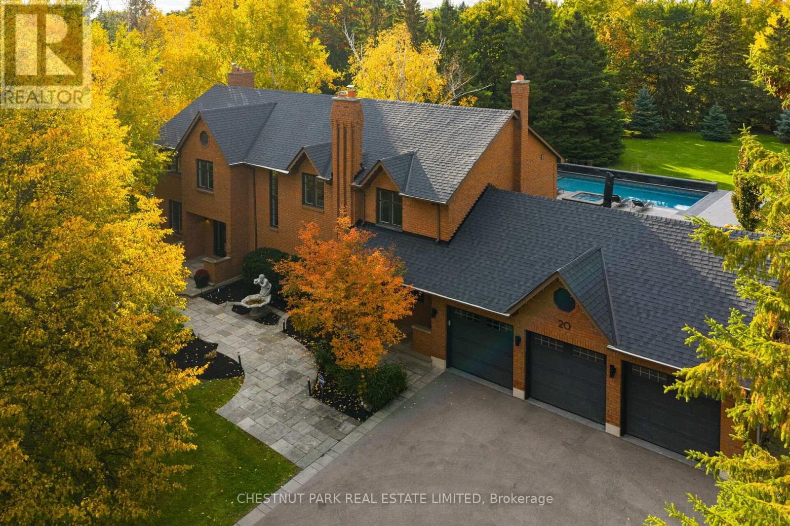 20 FENYROSE CRESCENT in Woodbridge North
