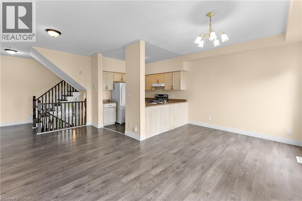 38 NATALIE COURT — photo 4