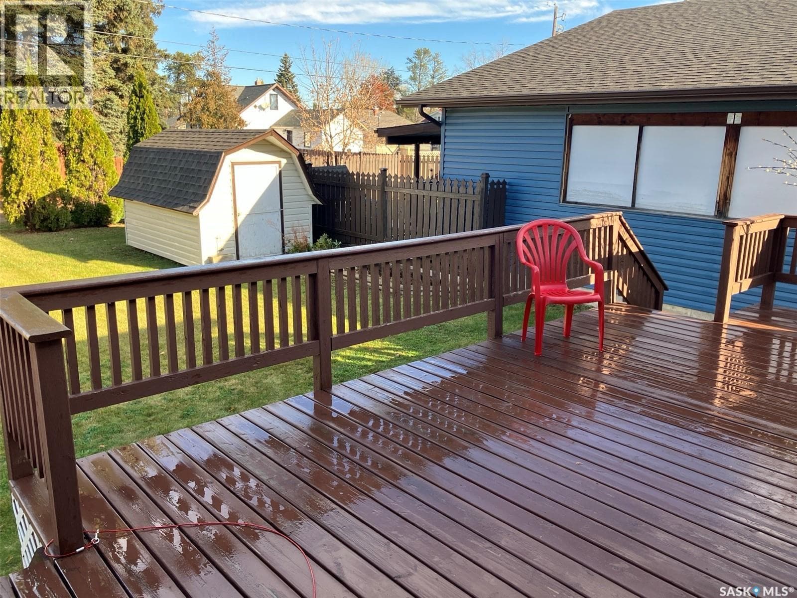 419 8th AVENUE W — photo 2