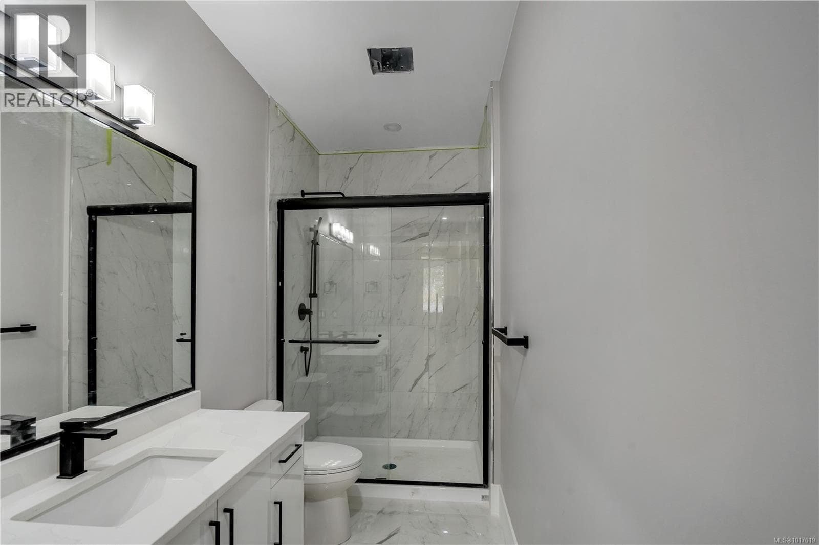 3875 GULFVIEW DRIVE — photo 3