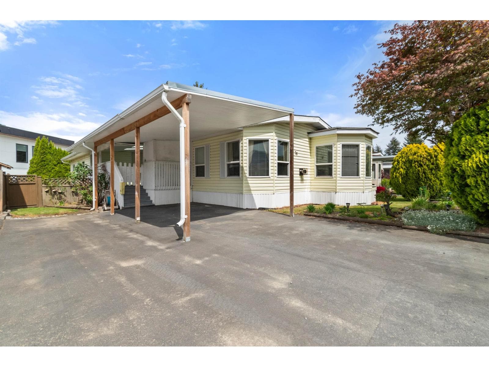 76 6035 VEDDER ROAD, Sardis South in 