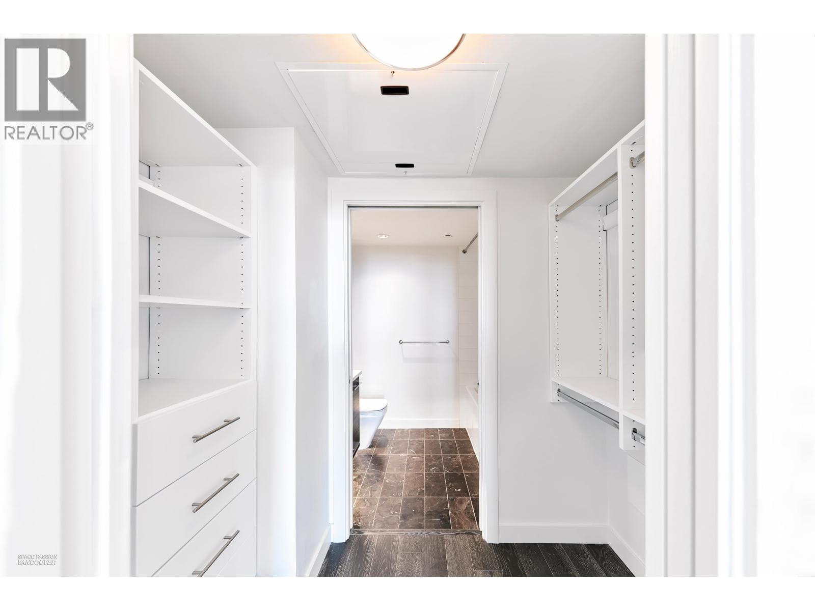 1706 7488 LANSDOWNE ROAD, Greater Vancouver — photo 4