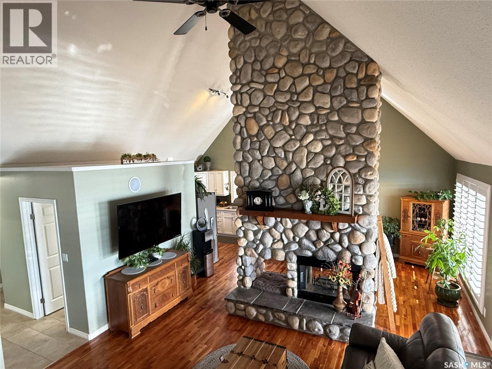 18 Lakeview LANE, Saskatchewan — photo 2