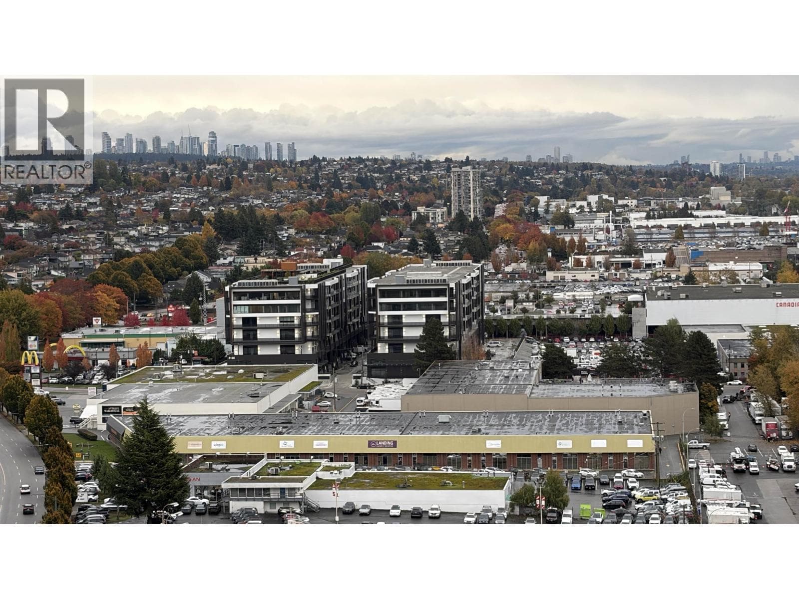 1905 8189 CAMBIE STREET — photo 4