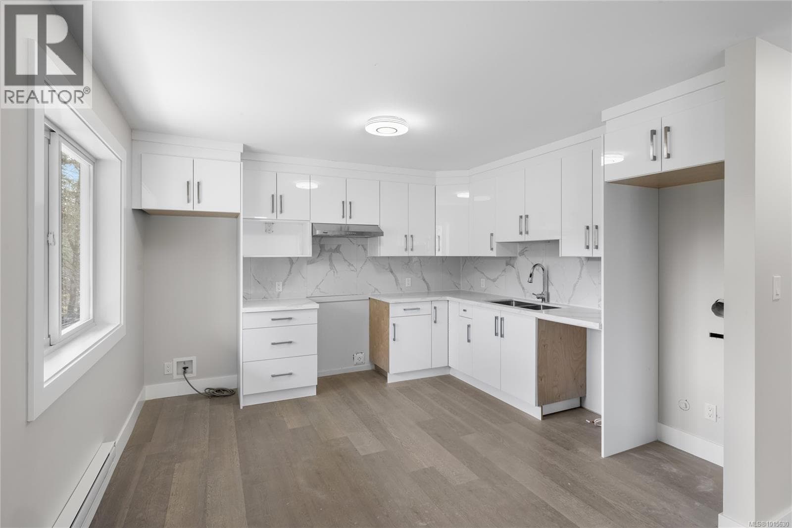 6106 COTTAM ROAD, Vancouver Island — photo 4