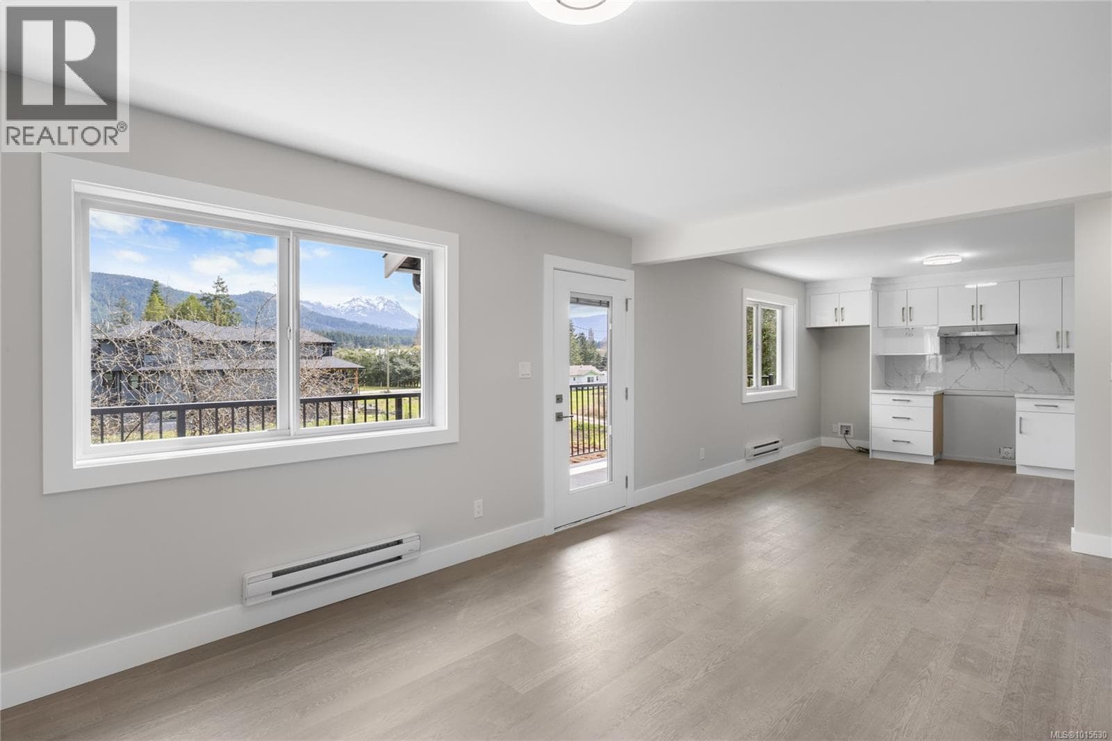 6106 COTTAM ROAD, Vancouver Island — photo 2