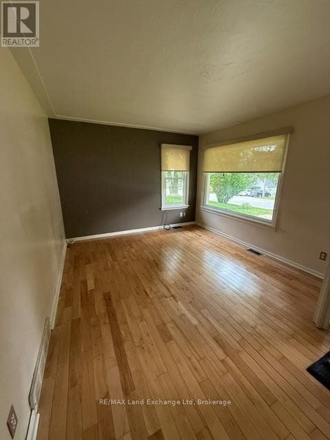 161 CATHERINE STREET, OnePoint — photo 2