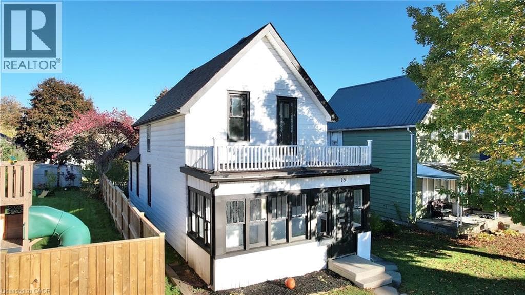 18 KING STREET — photo 2