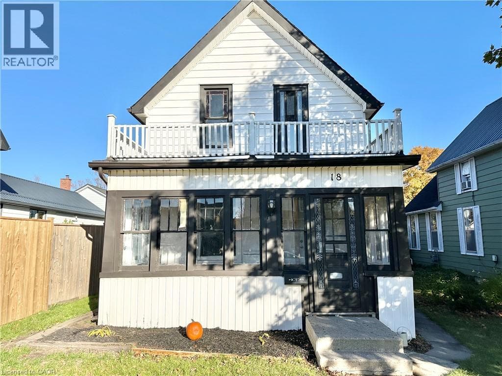 18 KING STREET — photo 4