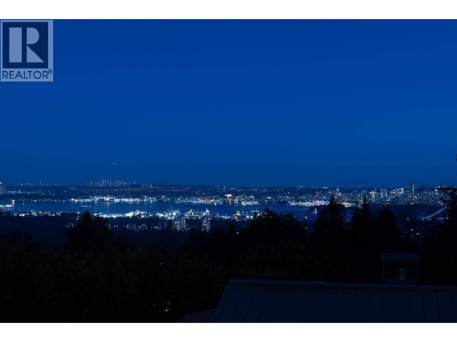 1050 KING GEORGES WAY, Greater Vancouver — photo 2
