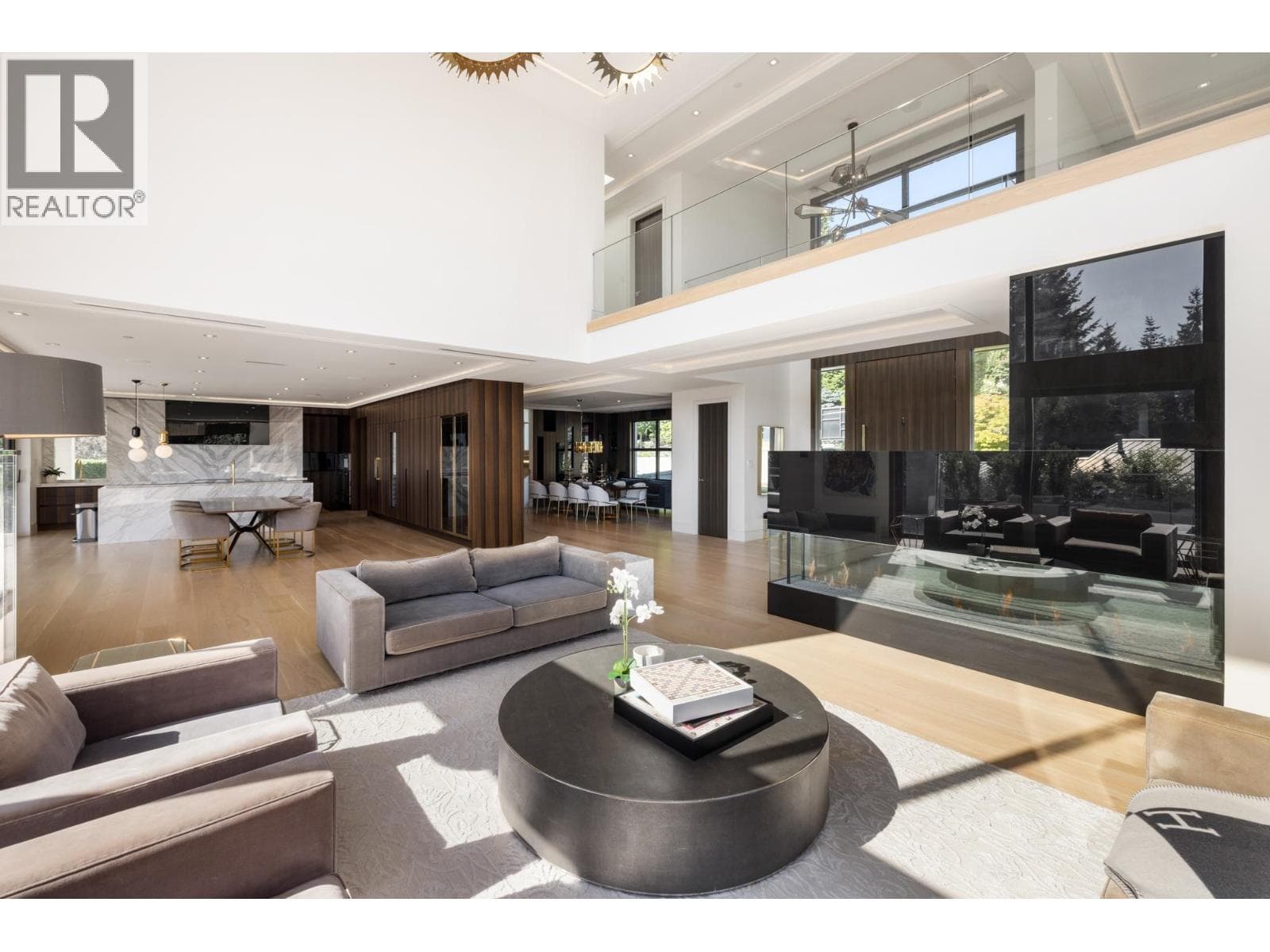 1050 KING GEORGES WAY, Greater Vancouver — photo 5