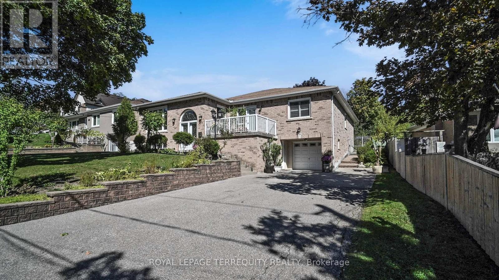 134 HADRIAN DRIVE, Toronto — photo 3