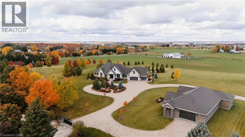 46 ANITA DRIVE in Wellesley Rural South