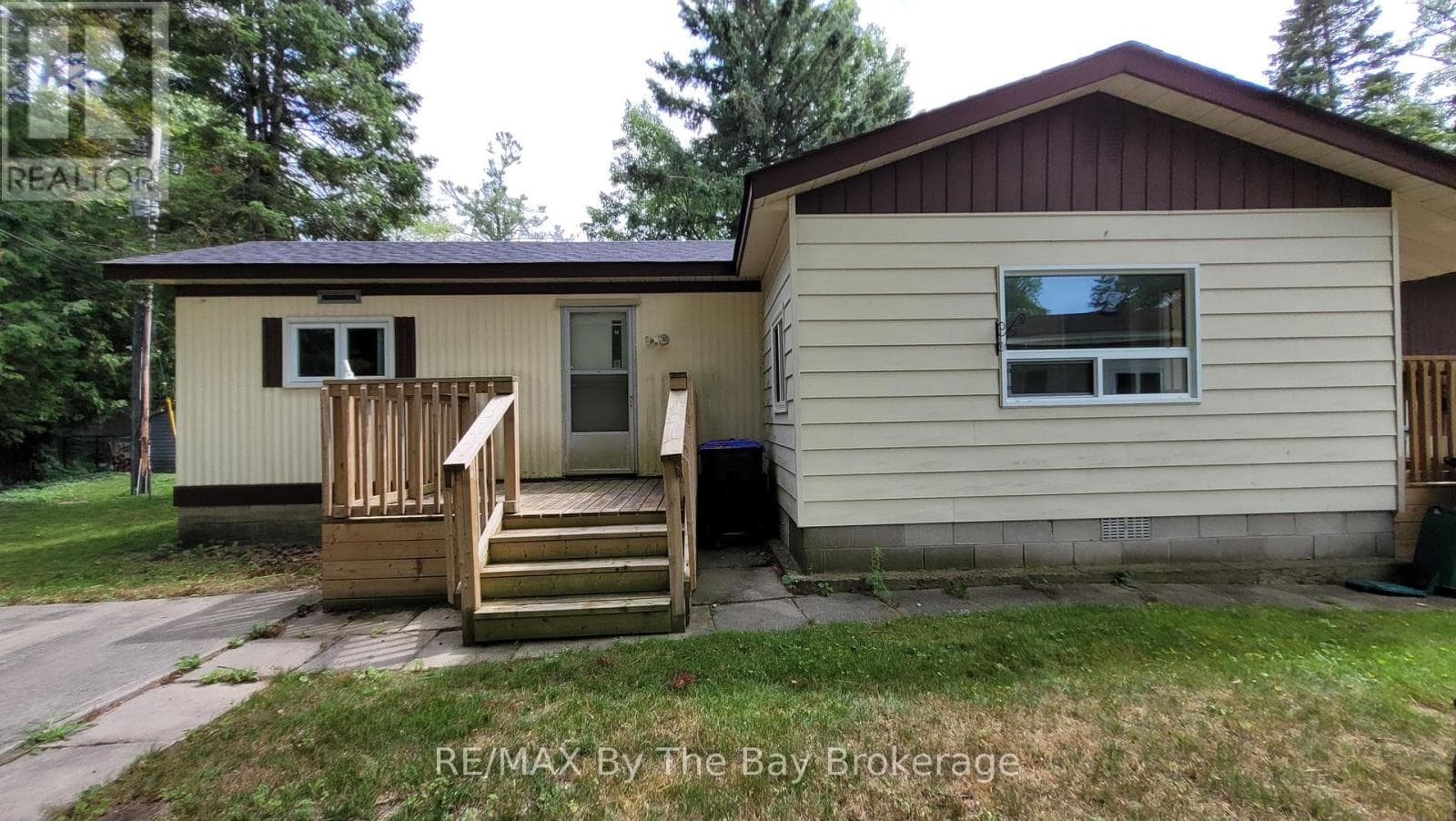 50 GEORGIAN GLEN DRIVE, OnePoint — photo 2