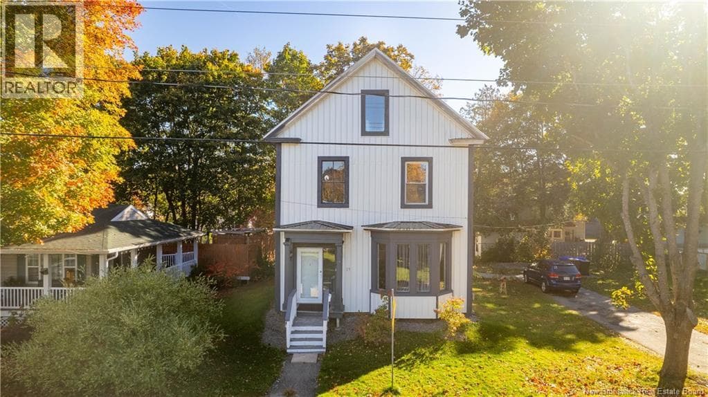 15 VEAZEY STREET, New Brunswick — photo 2