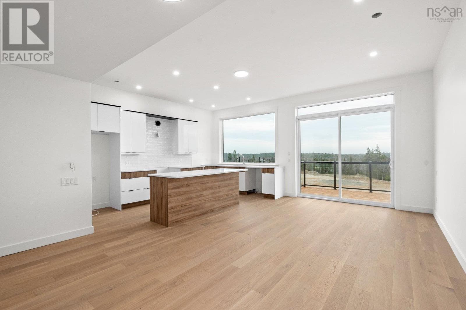 147 Brunello Boulevard — photo 4