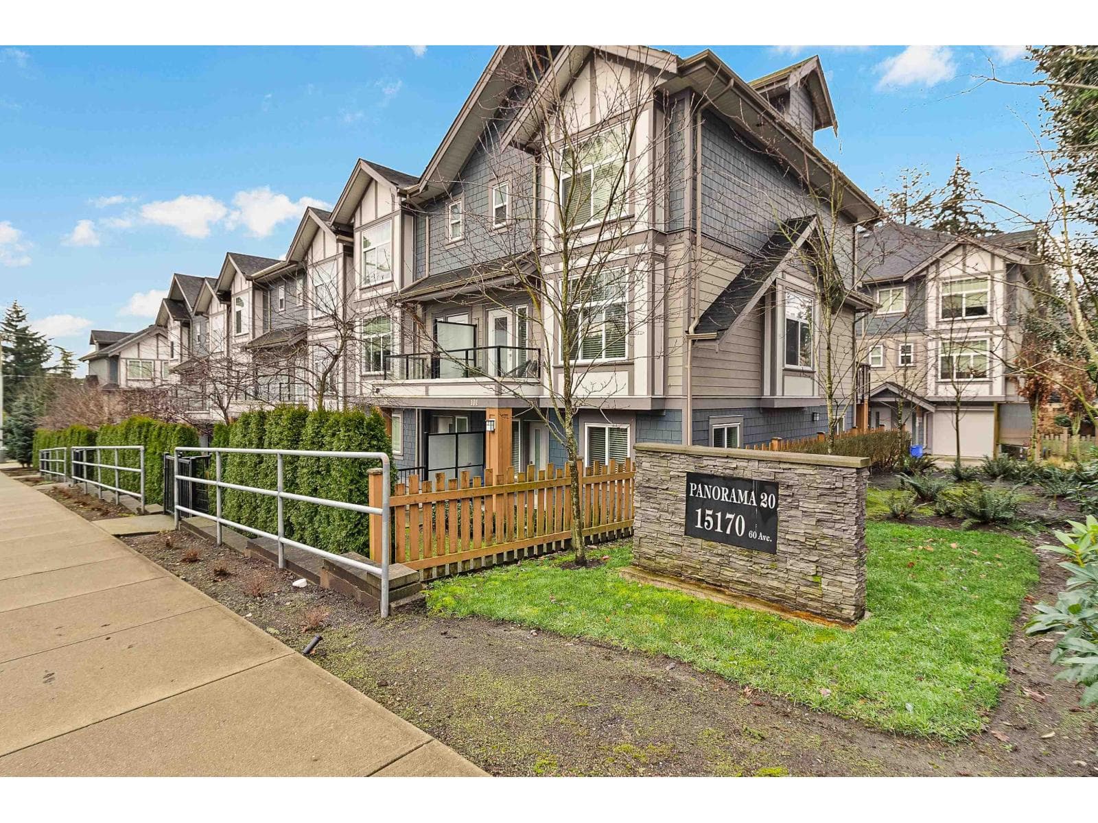 102 15170 60 AVENUE, Fraser Valley