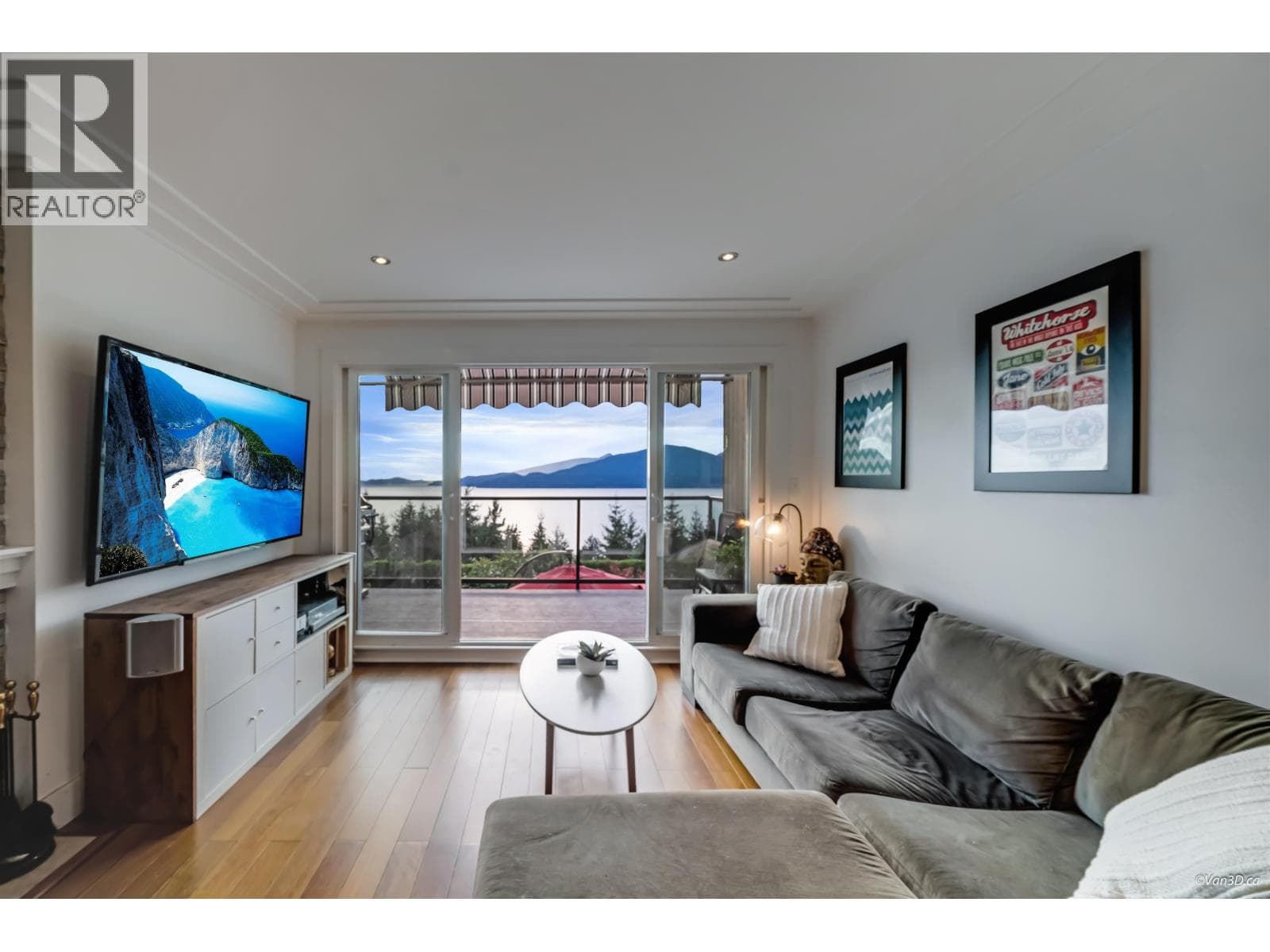 430 CROSSCREEK ROAD, Greater Vancouver — photo 3