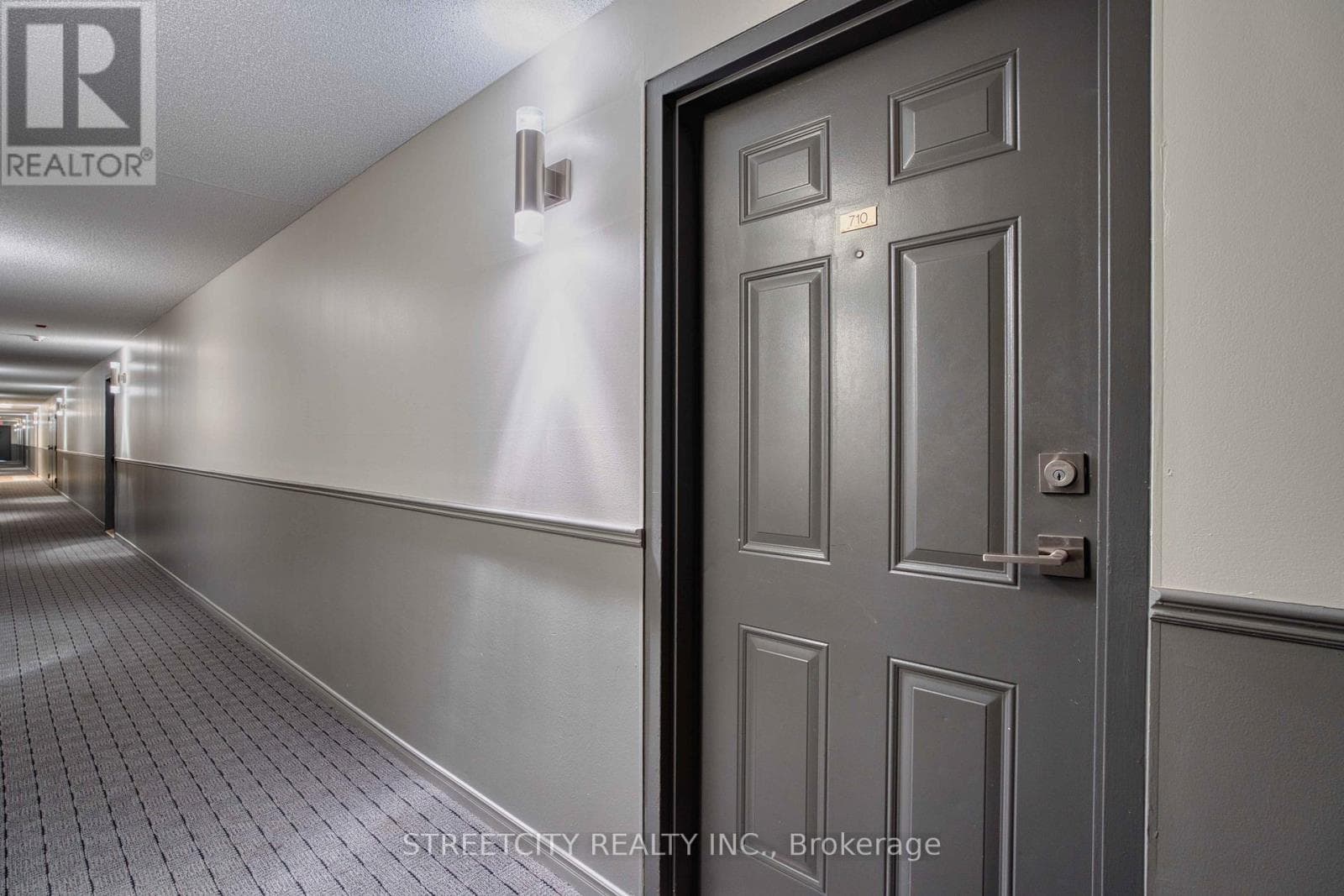 710 - 30 CHAPMAN COURT, London and St. Thomas — photo 5